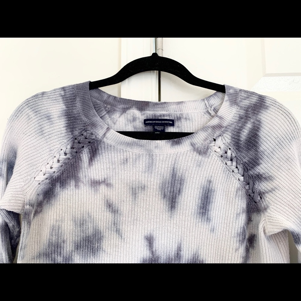 American Eagle Sweater - Picture 2 of 4